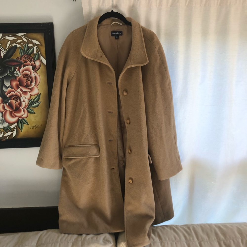 100% wool lands end coat!